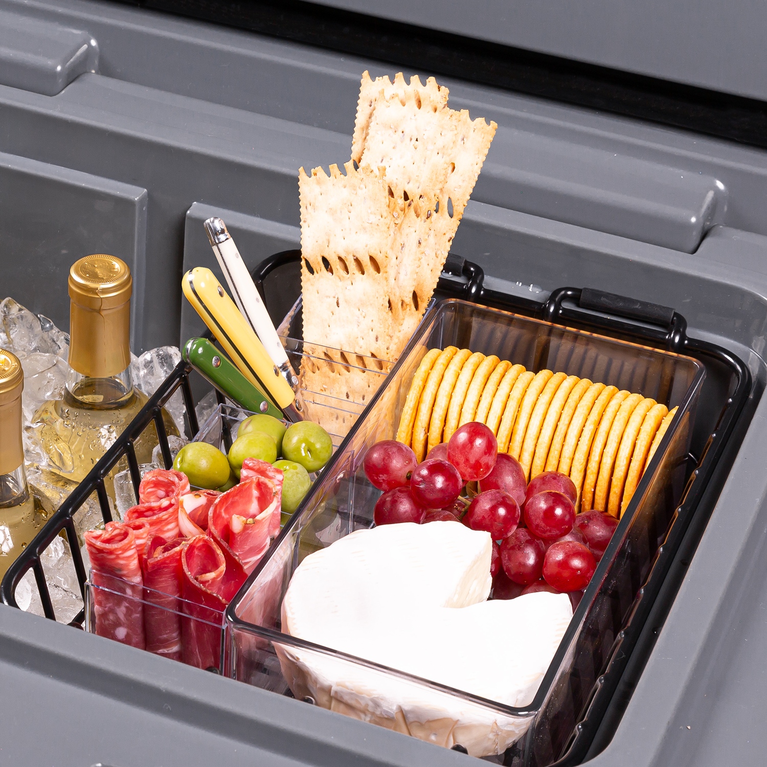brutank-35qt-55qt-dry-rack-k7 brutank-dry-rack_accessory_alt-1.png