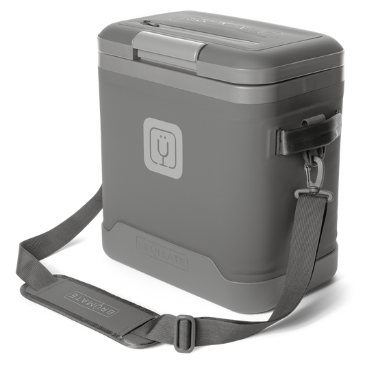 magpack-18-can-g7 magpack_18_graphite_front_strap.png